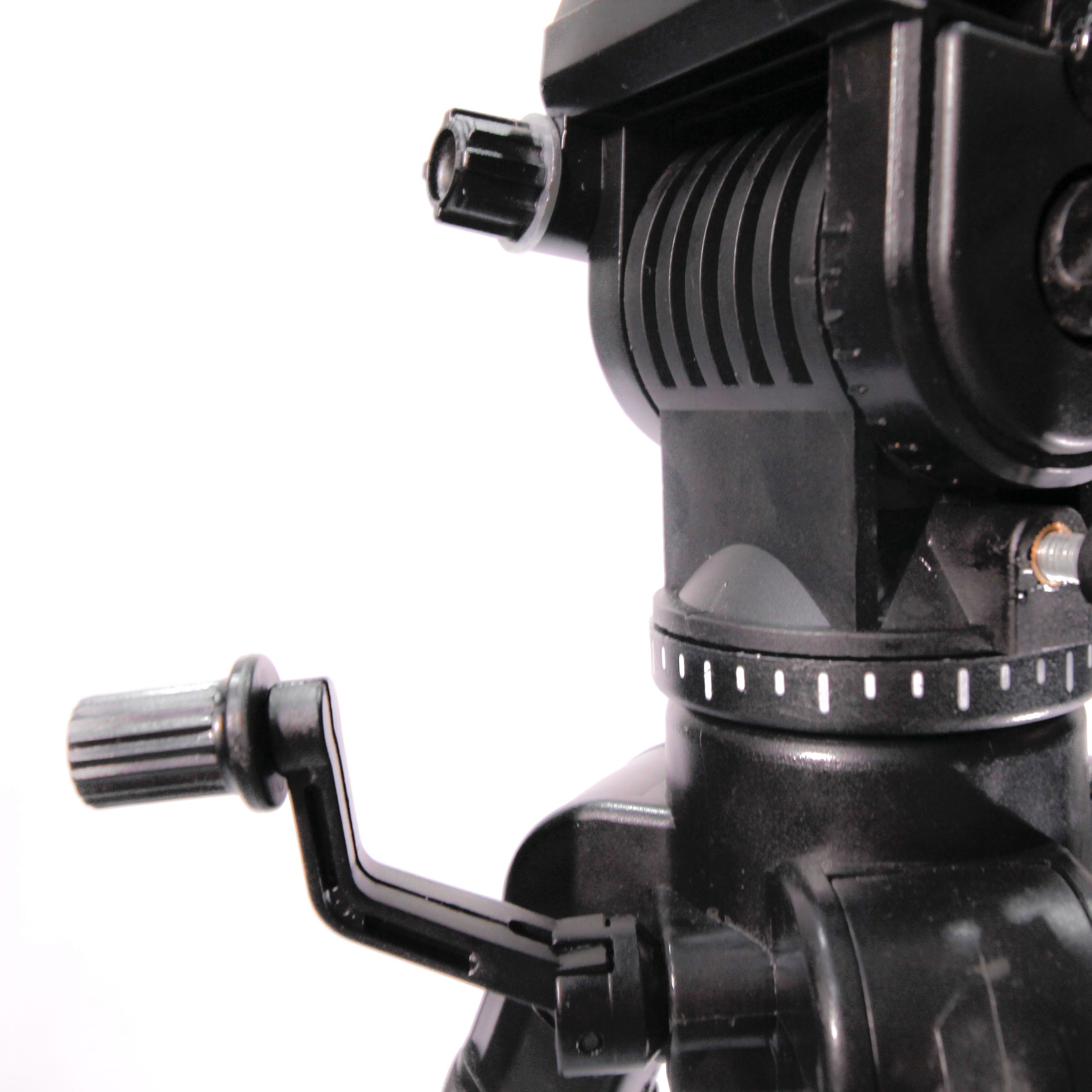 takara-vit-283-light-weight-photo-video-tripod-3
